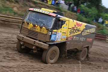 Autocross skrz objektiv - foto